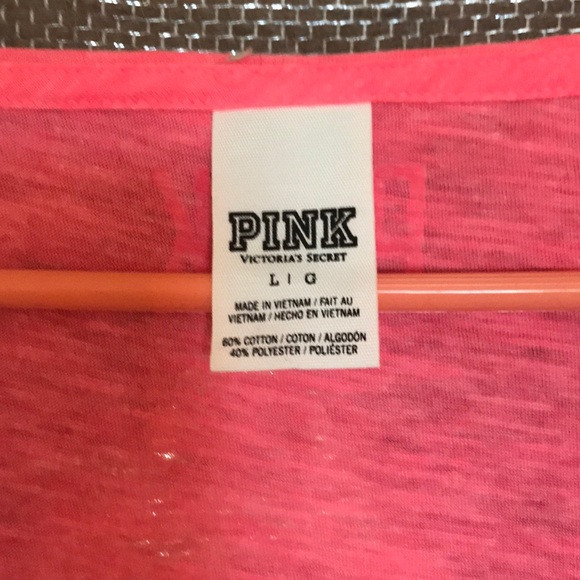 PINK lrg tee w/ P in sequins on front. - Picture 3 of 4